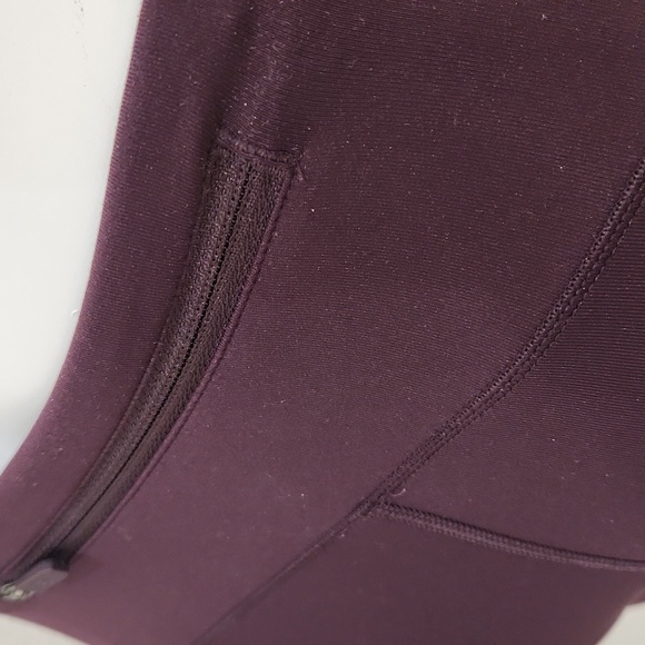 Lululemon Crop Leggings, Burgundy Wine, Women's 4 - Picture 5 of 8